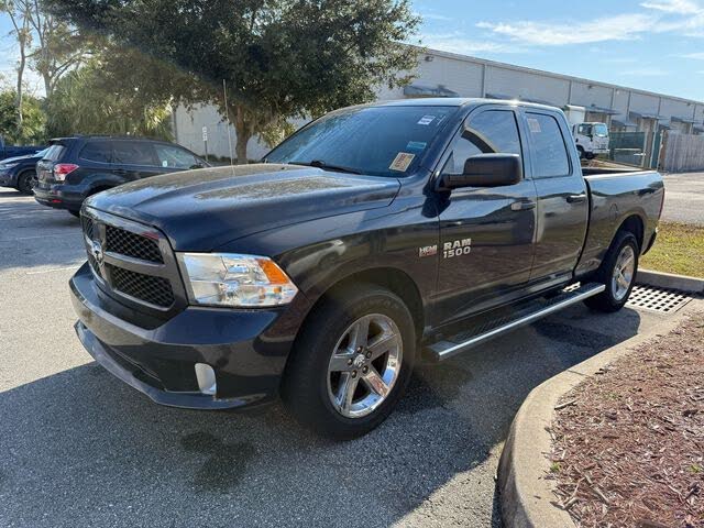 2017 RAM 1500 Express Quad Cab RWD