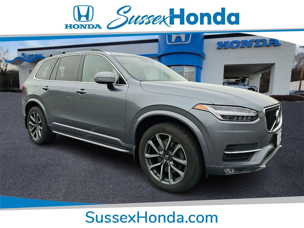 2019 Volvo XC90 T6 Momentum AWD