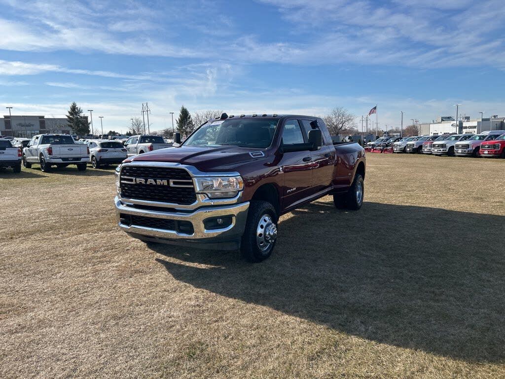 2022 RAM 3500 Big Horn Mega Cab DRW 4WD
