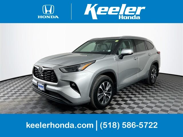 2022 Toyota Highlander XLE AWD