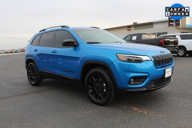 2023 Jeep Cherokee Altitude 4WD