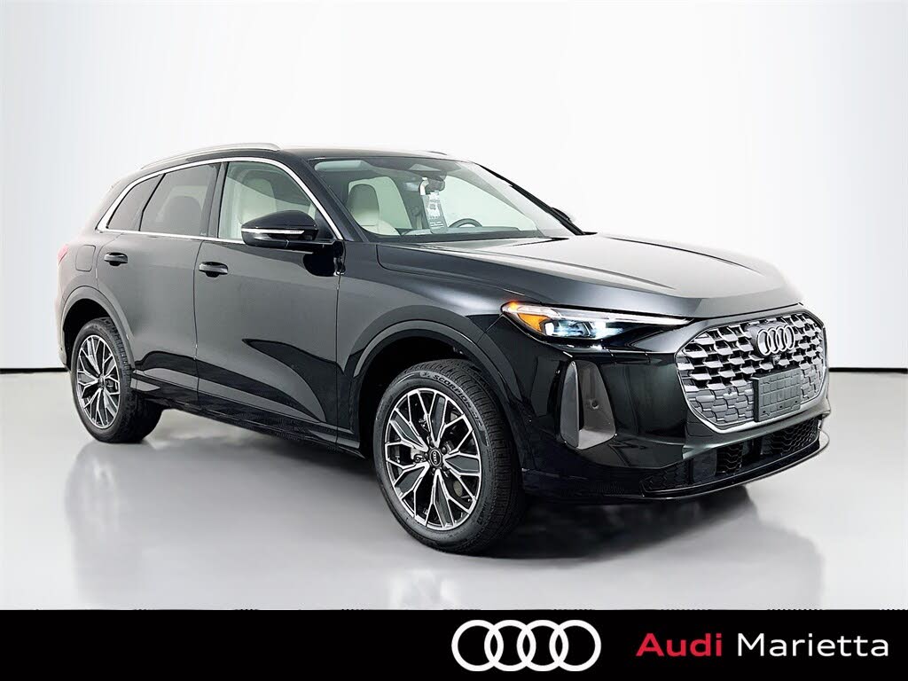 2025 Audi Q5 quattro Premium Plus 40 TFSI