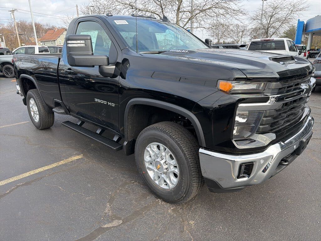 2026 Chevrolet Silverado 3500HD LT Regular Cab LB 4WD