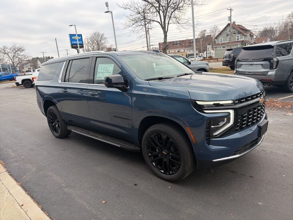 2026 Chevrolet Suburban Premier 4WD