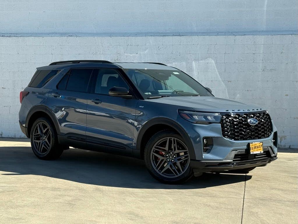 2026 Ford Explorer ST-Line RWD