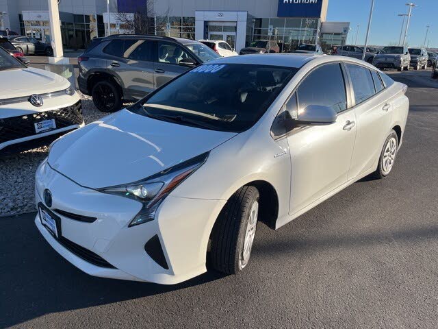 2017 Toyota Prius One FWD