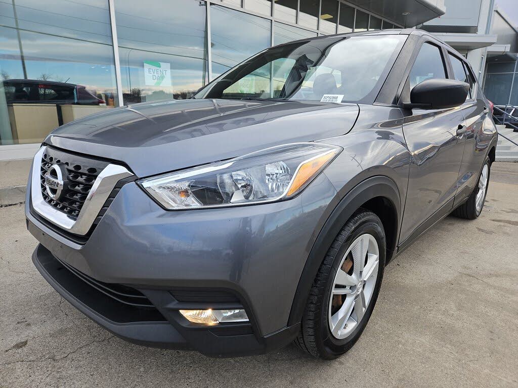 2019 Nissan Kicks S FWD