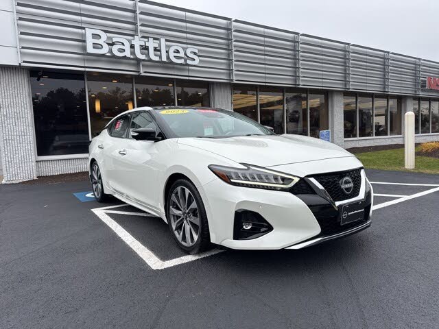 2023 Nissan Maxima Platinum FWD