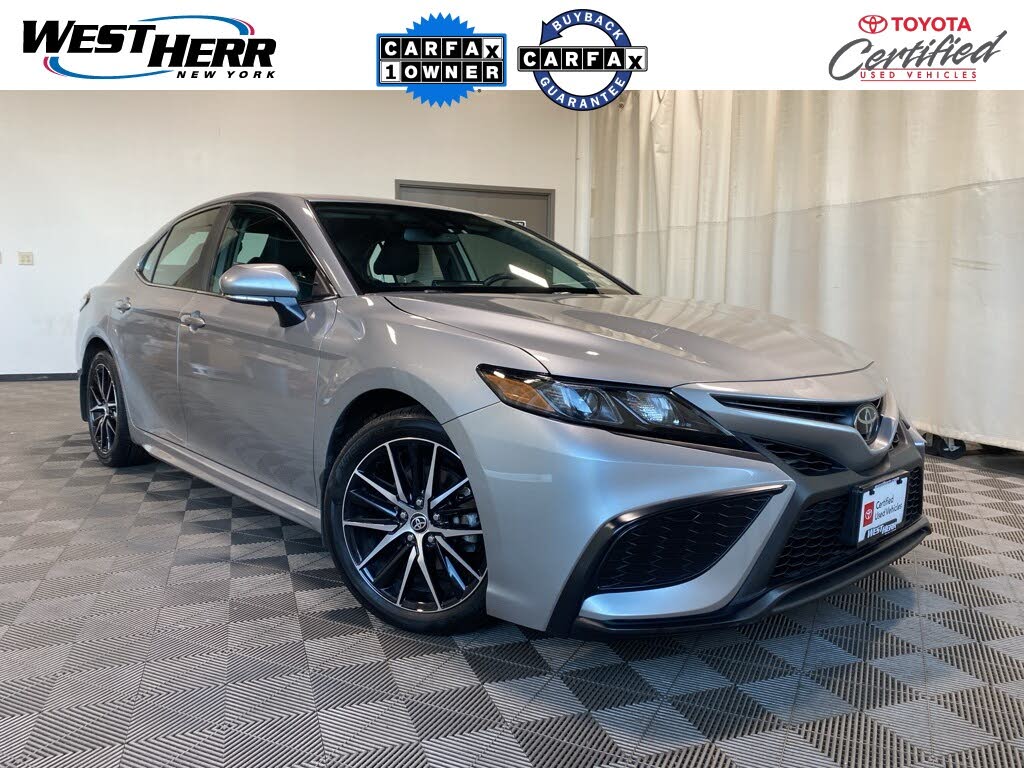 2023 Toyota Camry SE AWD