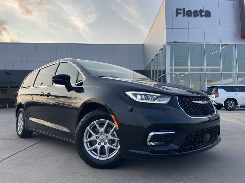 2024 Chrysler Pacifica Touring L FWD