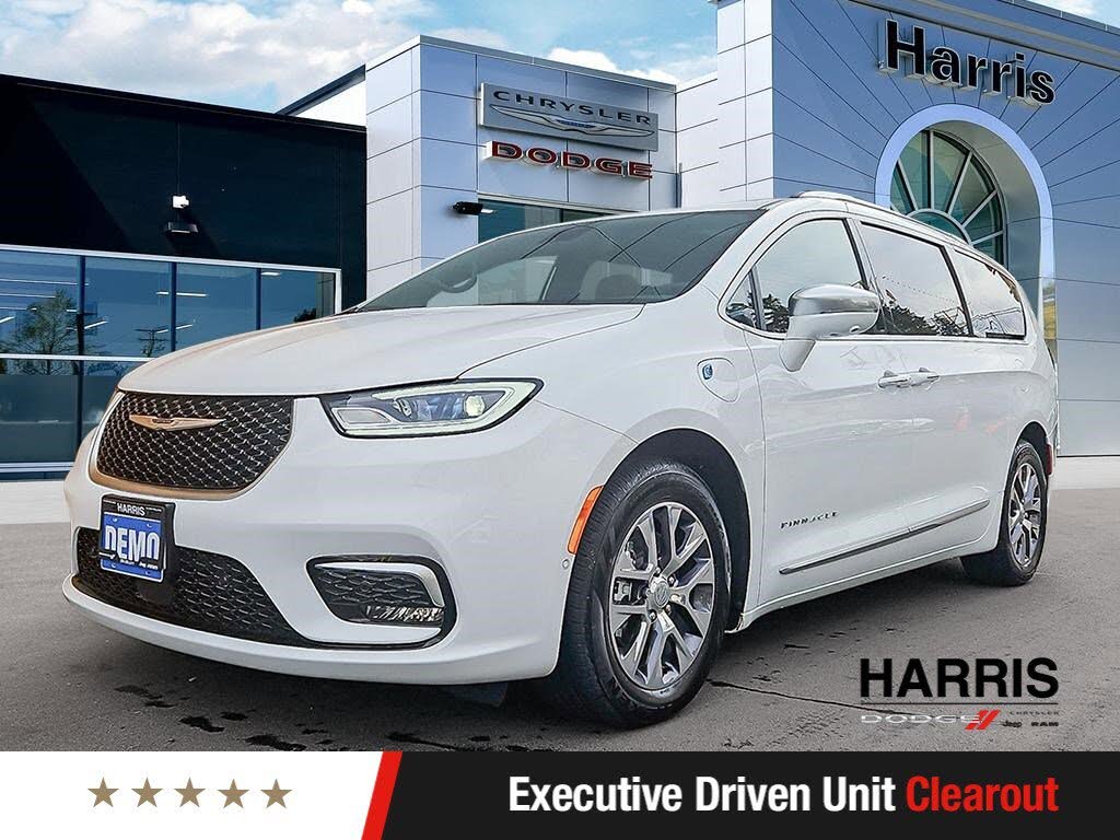 Chrysler Pacifica Hybrid Pinnacle FWD 2024