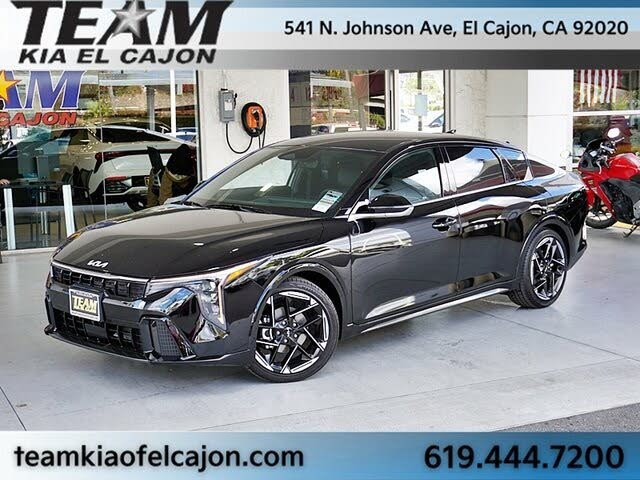2025 Kia K4 GT-Line FWD
