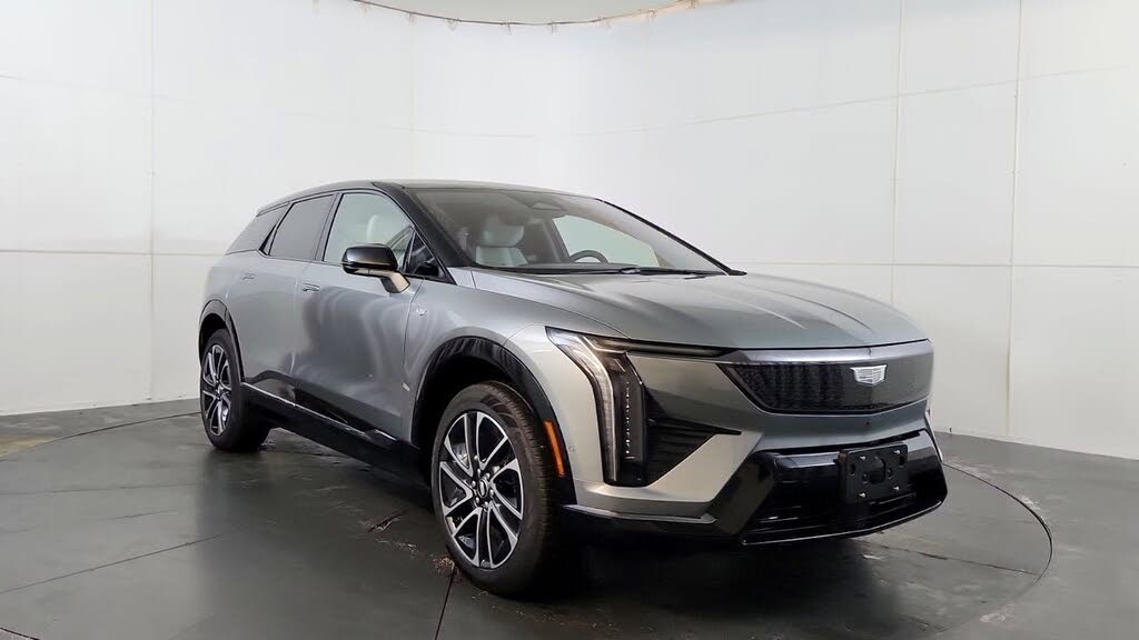 2026 Cadillac OPTIQ Sport AWD