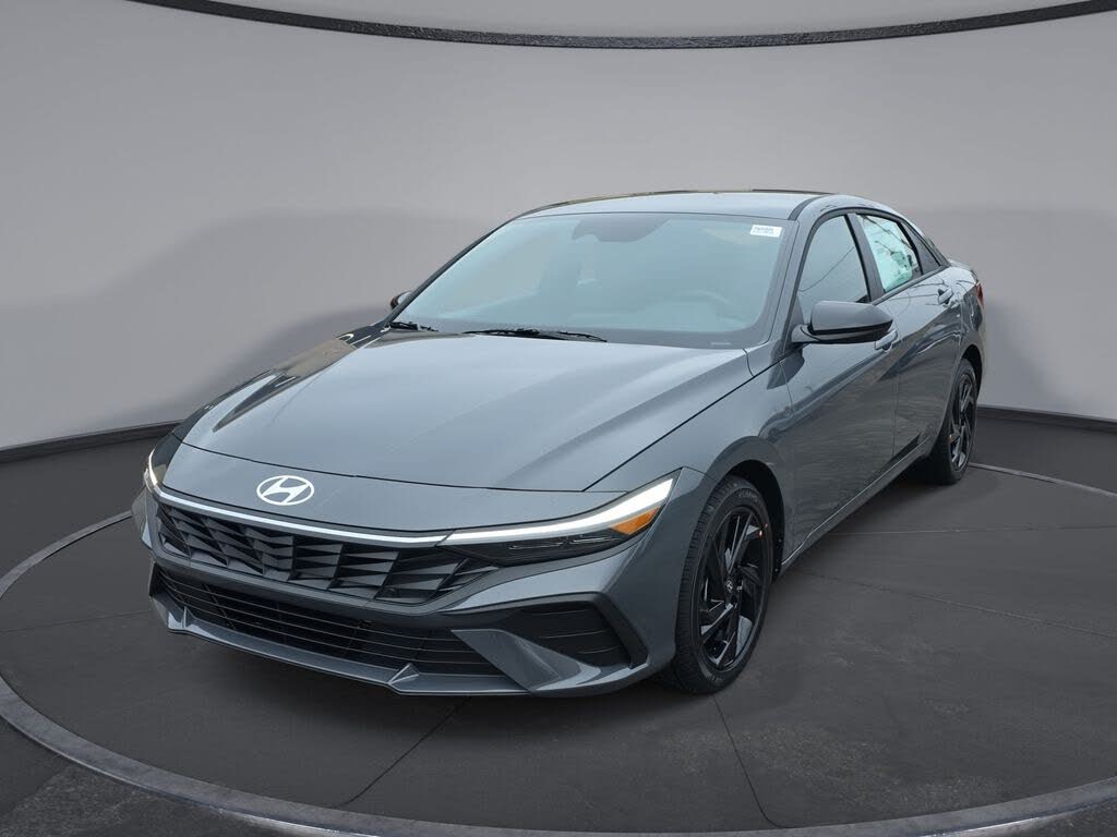 2026 Hyundai Elantra SEL Sport FWD