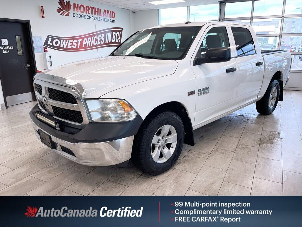 2017 RAM 1500 ST Crew Cab 4WD