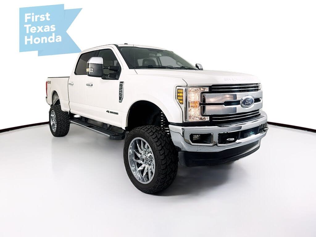 2018 Ford F-250 Super Duty Lariat Crew Cab 4WD