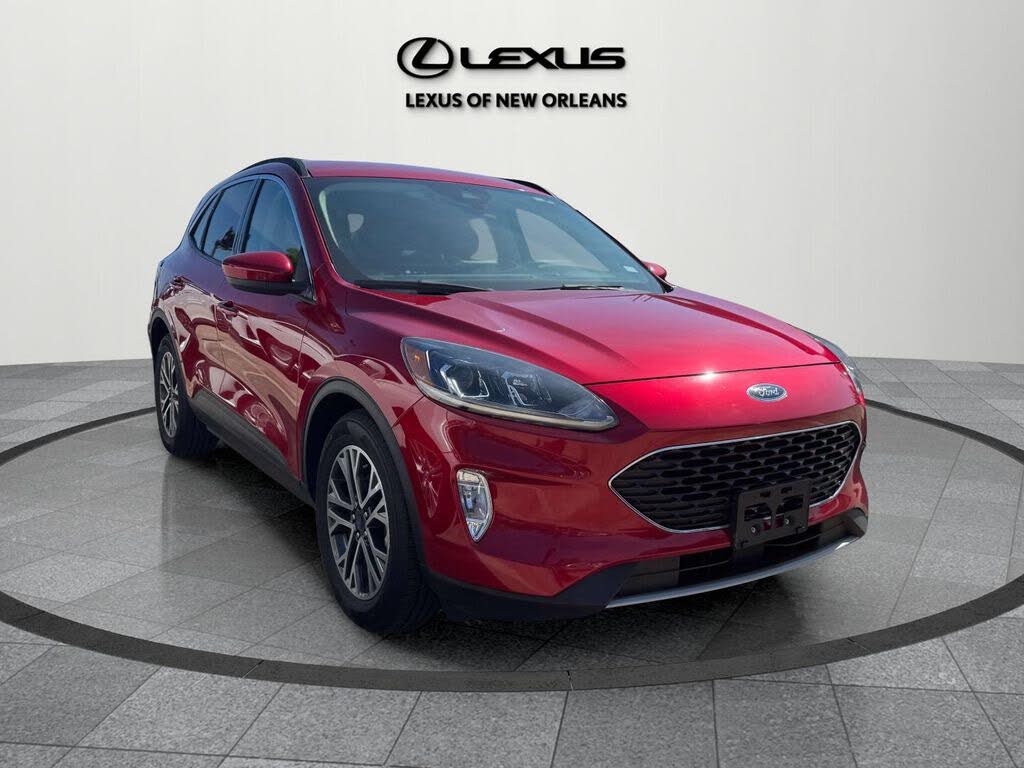 2020 Ford Escape SEL FWD