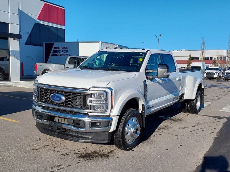 2024 Ford F-450 Super Duty Lariat Crew Cab LB DRW 4WD