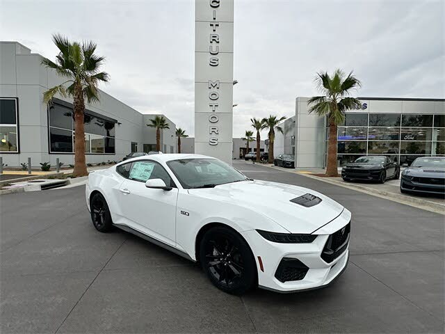 2025 Ford Mustang GT Fastback RWD