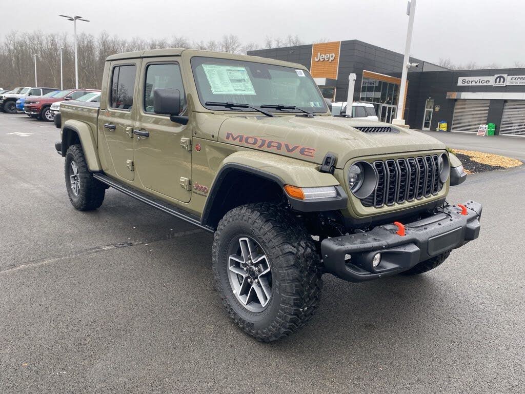 2025 Jeep Gladiator Mojave Crew Cab 4WD