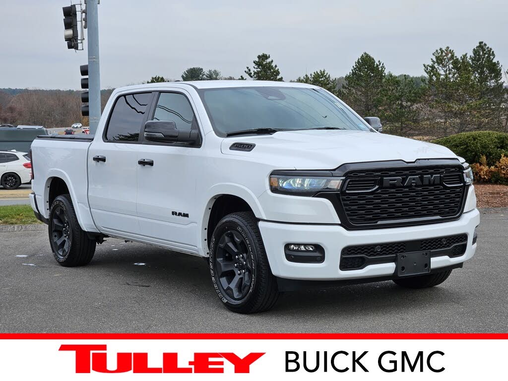 2025 RAM 1500 Big Horn Crew Cab 4WD