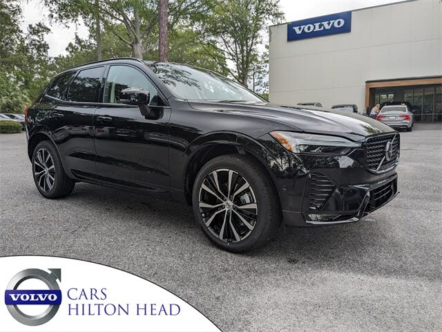 2025 Volvo XC60 B5 Plus Dark Theme AWD