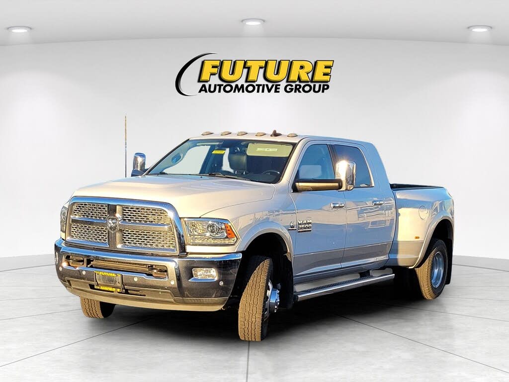 2017 RAM 3500 Laramie Mega Cab DRW 4WD