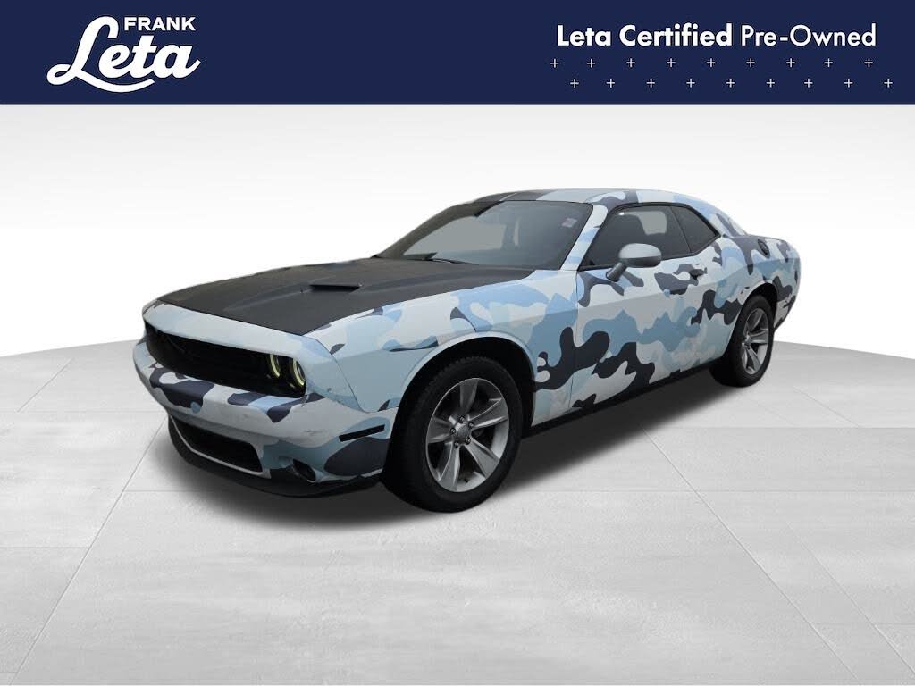 2021 Dodge Challenger SXT RWD