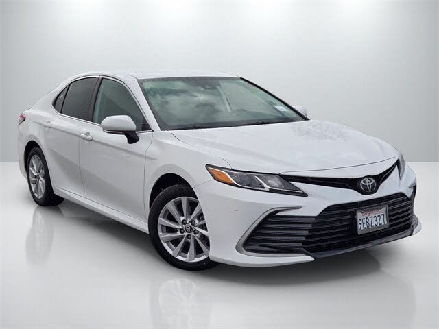 2023 Toyota Camry LE FWD