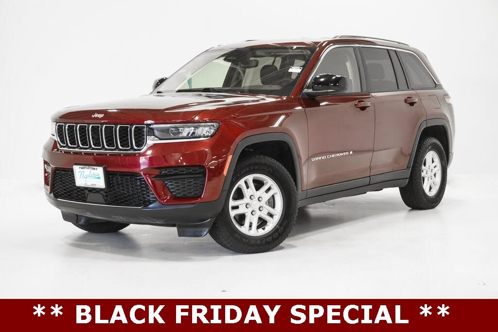 2024 Jeep Grand Cherokee Laredo 4WD