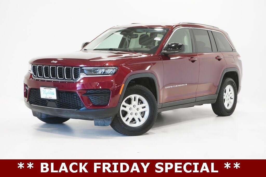 2024 Jeep Grand Cherokee Laredo 4WD