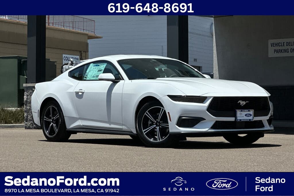 2025 Ford Mustang EcoBoost Fastback RWD