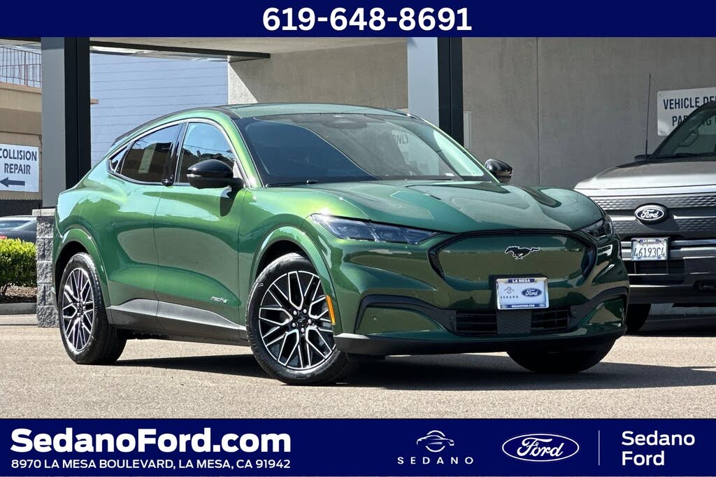 2025 Ford Mustang Mach-E Premium RWD