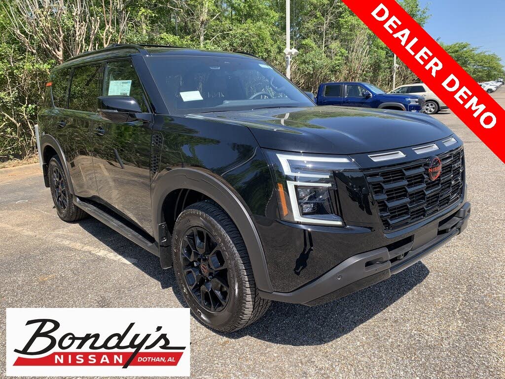 2025 Nissan Armada PRO-4X 4WD