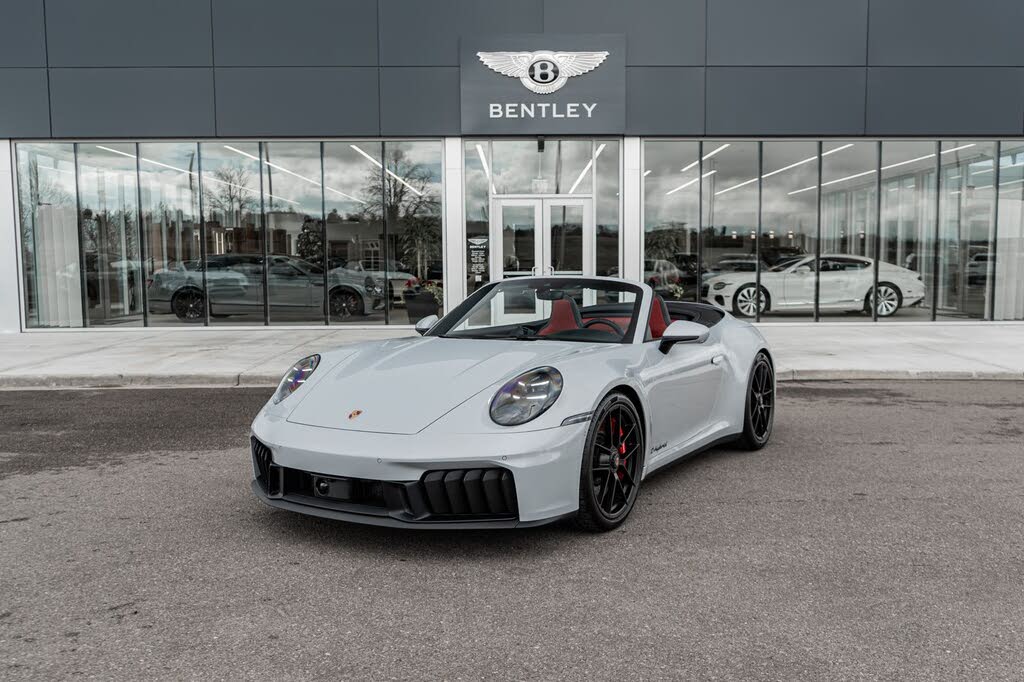 2025 Porsche 911 Carrera GTS Cabriolet RWD