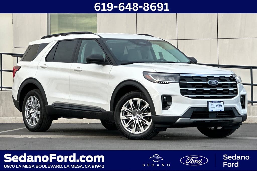 2026 Ford Explorer Active AWD