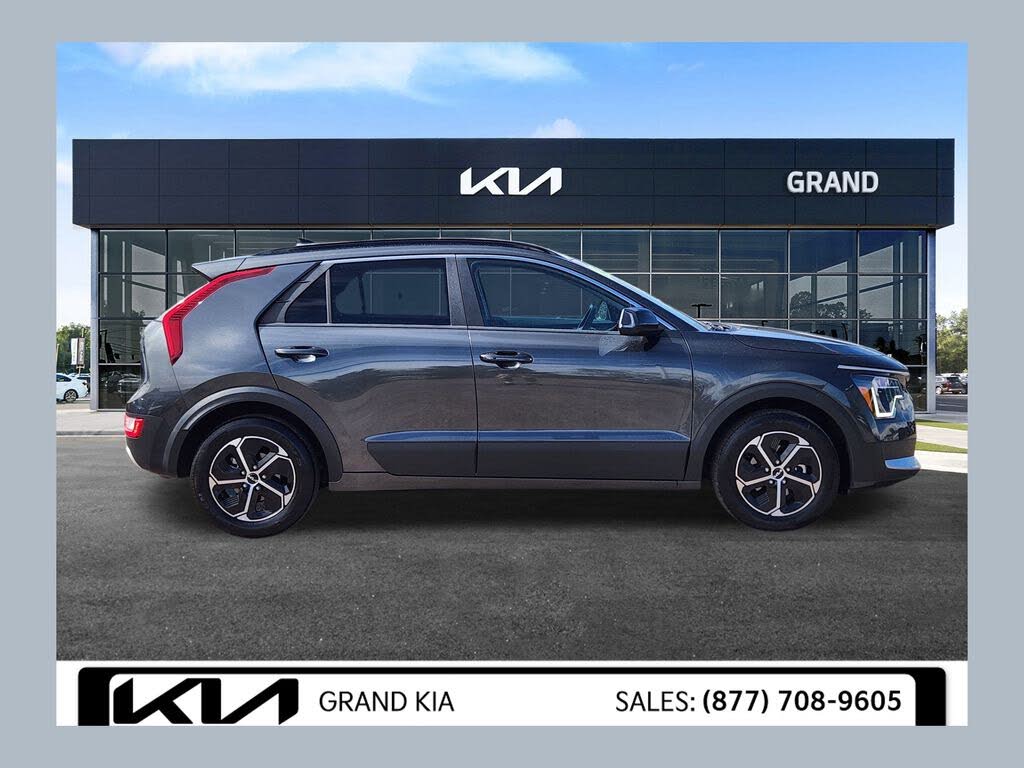 2024 Kia Niro EX FWD