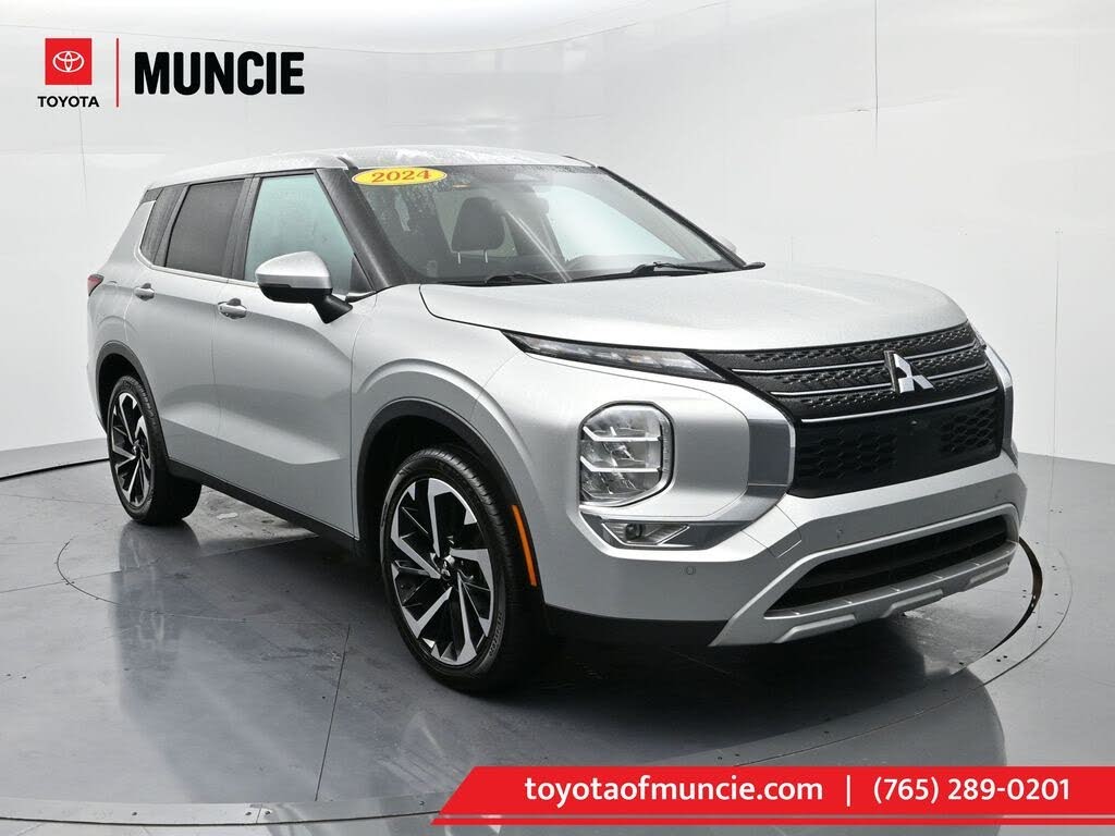 2024 Mitsubishi Outlander SE FWD