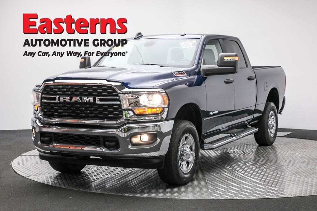 2024 RAM 2500 Big Horn Crew Cab 4WD