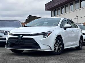 Toyota Corolla Hybrid LE FWD