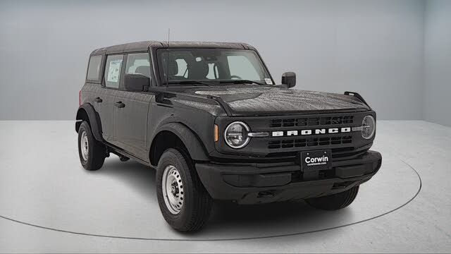 2025 Ford Bronco 4-Door 4WD