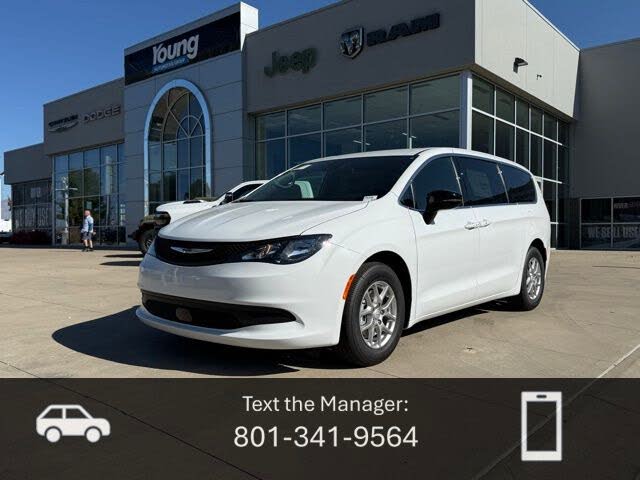 2026 Chrysler Voyager LX FWD