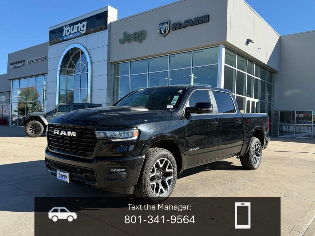 2026 RAM 1500 Laramie Crew Cab 4WD