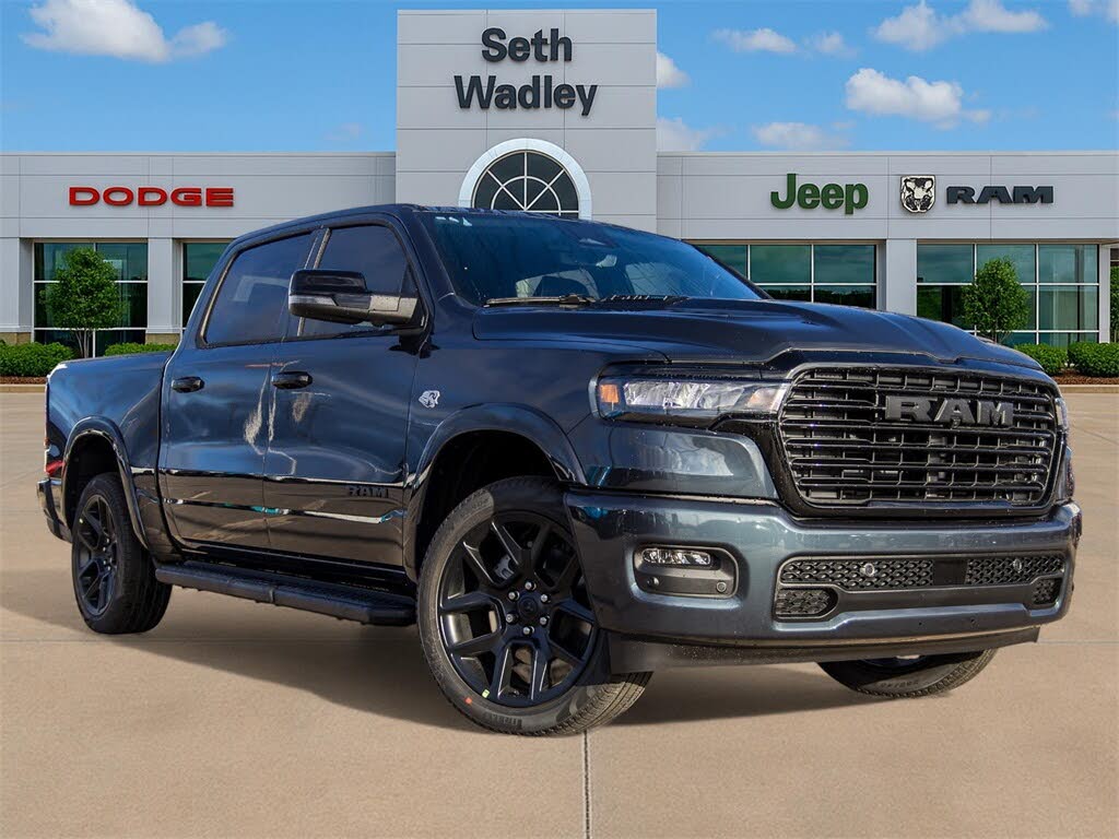 2026 RAM 1500 Laramie Crew Cab 4WD