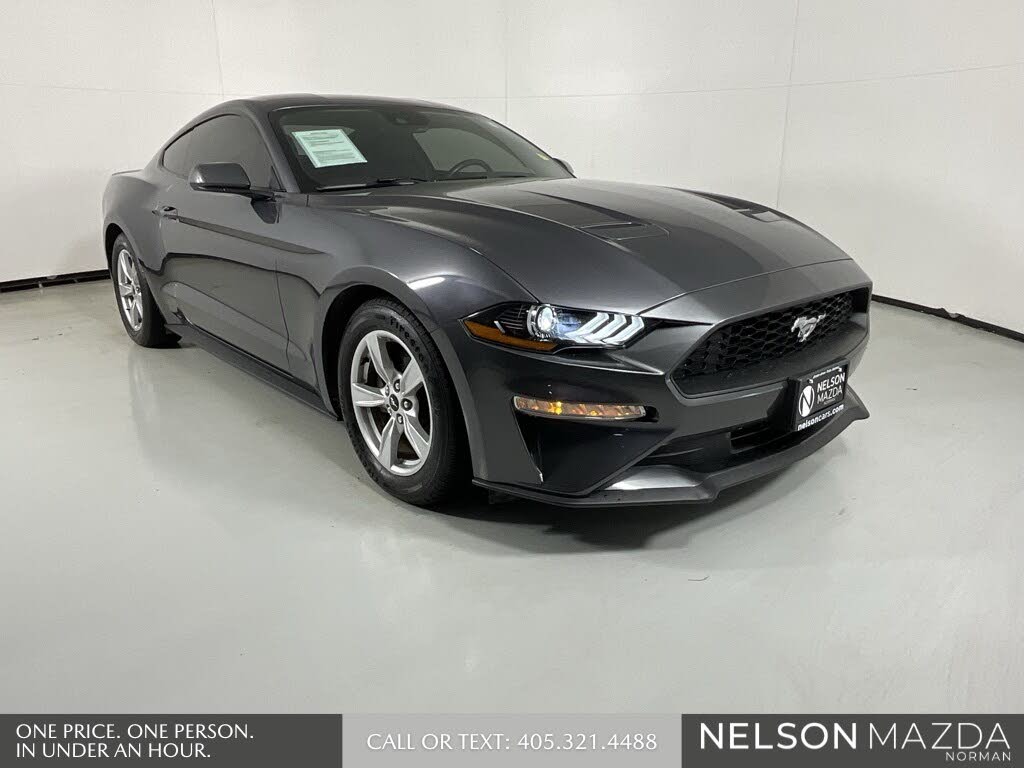 2020 Ford Mustang EcoBoost Coupe RWD