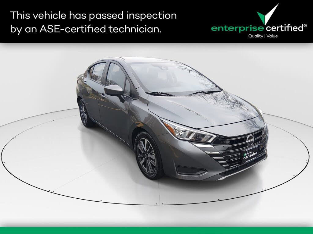 2023 Nissan Versa SV FWD