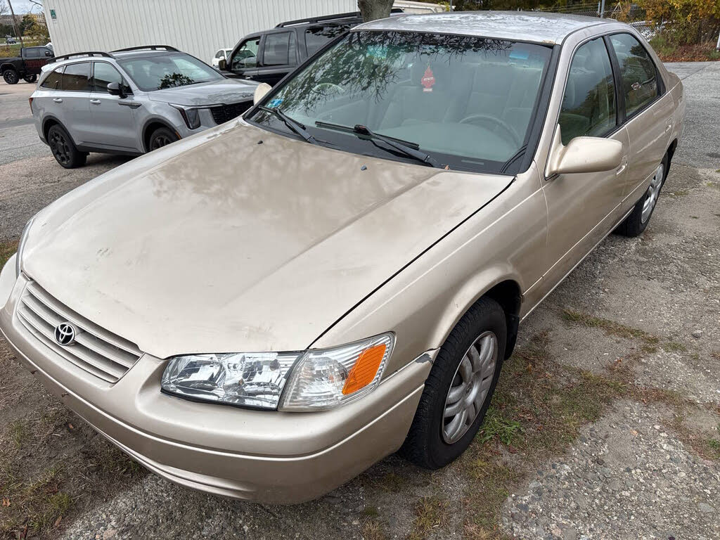 2001 Toyota Camry LE