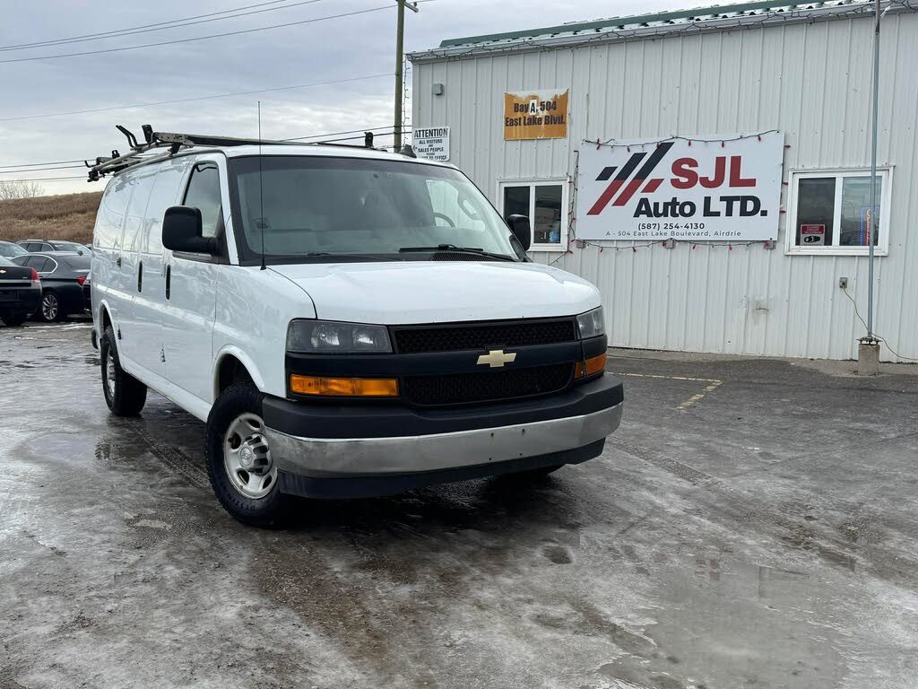 2018 Chevrolet Express Cargo 2500 RWD