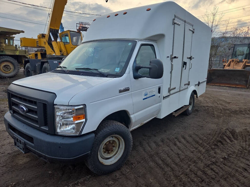 2018 Ford E-Series Chassis E-350 Super Duty Cutaway 158 RWD