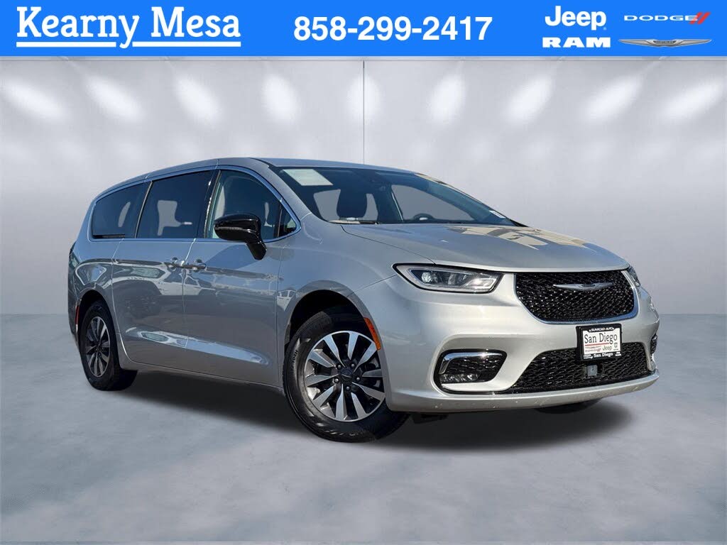 2024 Chrysler Pacifica Hybrid Select FWD